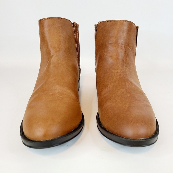 American Eagle AEO Brown Ankle Booties Slip On Boots Size 6 - Picture 2 of 8
